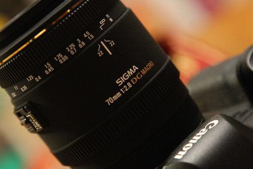 SIGMA 70mm F2.8 DG MACRO