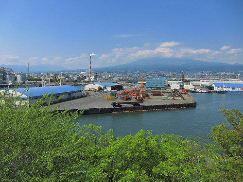 富士と港の見える公園