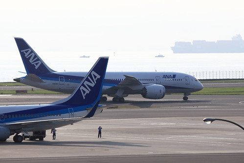 BOEING 787 Dreamliner