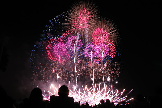 神奈川新聞70周年記念 第27回神奈川新聞花火大会