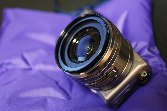 E_PZ_16-50mm_F35-56_OSS_hood_2